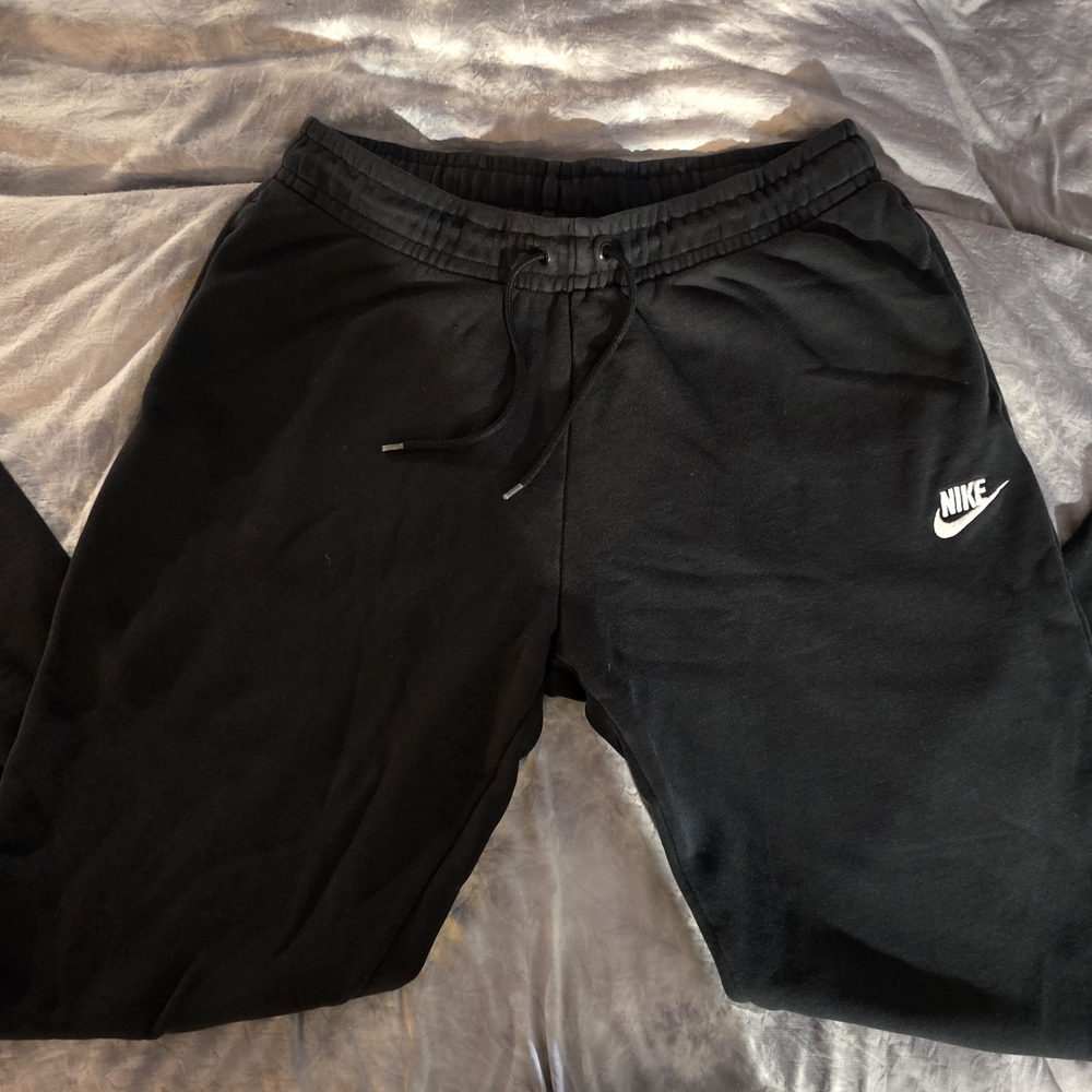 Nike Black Jogger Pants Good Used Condition
